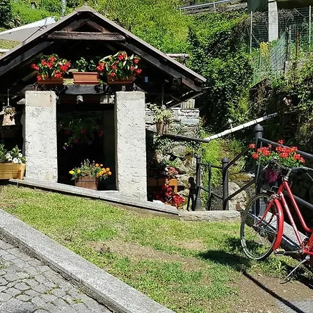 La Ca Rustica - *