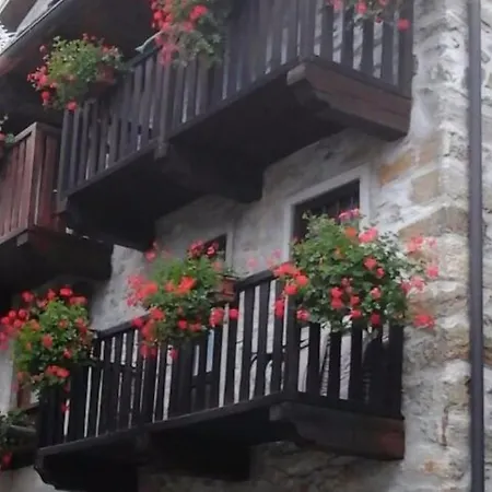 Ferienhaus La Ca Rustica - *