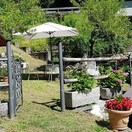 La Ca Rustica - *